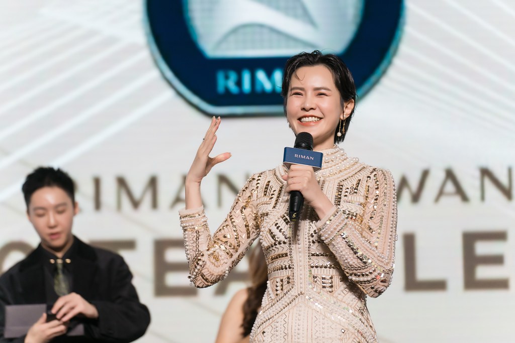 [活動攝影]閃耀2024力曼光典-最專業的團隊完成每場完美活動攝影，拍的不只好更要快! #即拍即印