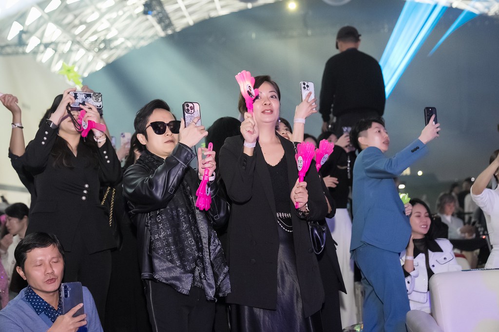 [活動攝影]閃耀2024力曼光典-最專業的團隊完成每場完美活動攝影，拍的不只好更要快! #雲端攝影