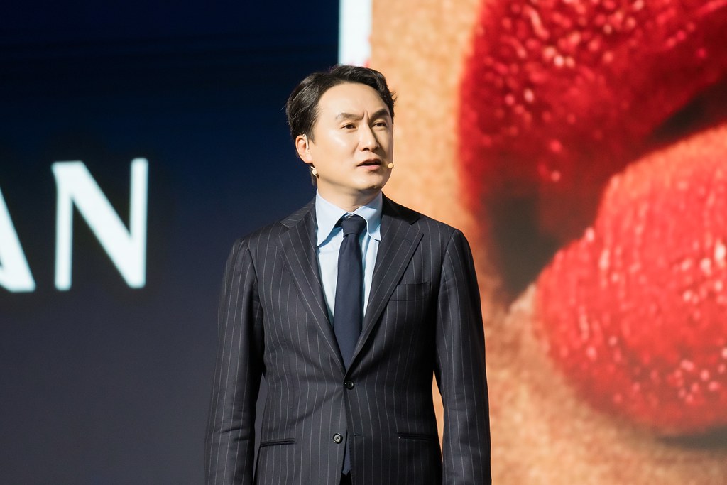 [活動攝影]閃耀2024力曼光典-最專業的團隊完成每場完美活動攝影，拍的不只好更要快! #尾牙攝影