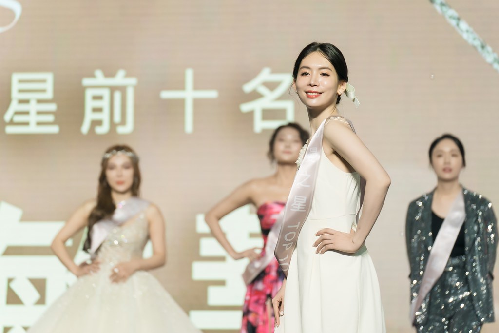 [活動攝影]閃耀2024力曼光典-最專業的團隊完成每場完美活動攝影，拍的不只好更要快! #尾牙攝影