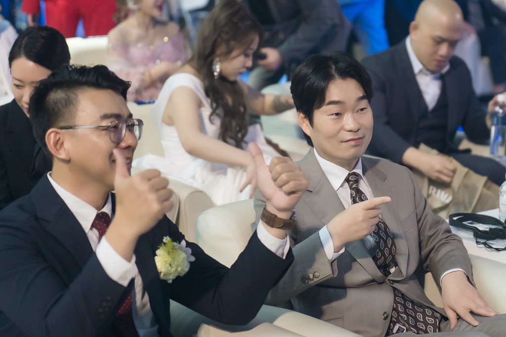 [活動攝影]閃耀2024力曼光典-最專業的團隊完成每場完美活動攝影，拍的不只好更要快! #尾牙攝影