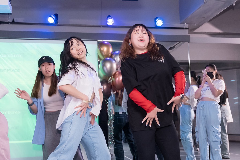 [活動攝影]FIRST PLACE Random Dance-最專業的團隊完成每場完美活動攝影，拍的不只好更要快! #活動攝影