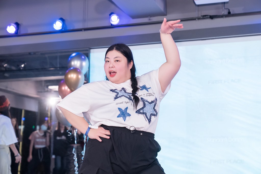 [活動攝影]FIRST PLACE Random Dance-最專業的團隊完成每場完美活動攝影，拍的不只好更要快! #尾牙攝影