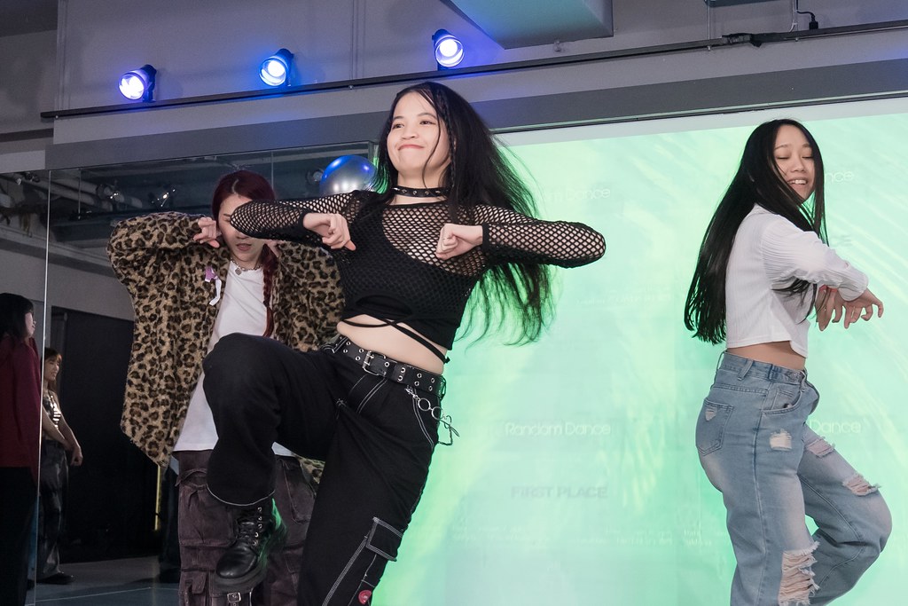 [活動攝影]FIRST PLACE Random Dance-最專業的團隊完成每場完美活動攝影，拍的不只好更要快! #尾牙攝影