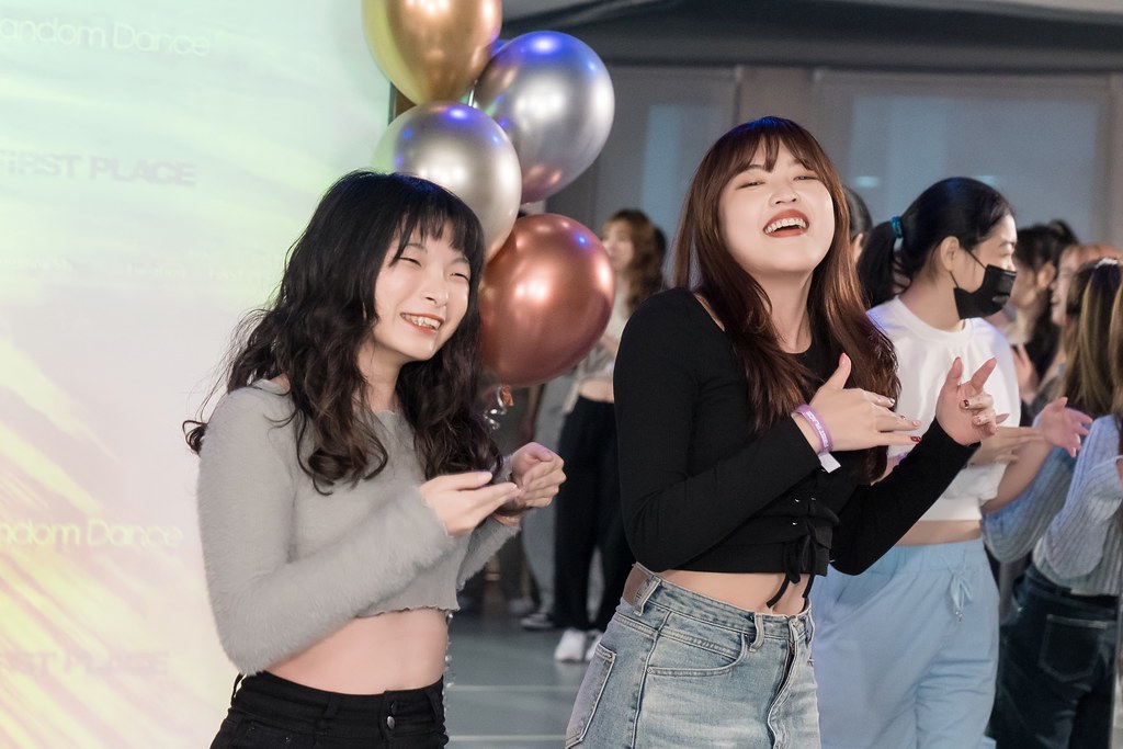 [活動攝影]FIRST PLACE Random Dance-最專業的團隊完成每場完美活動攝影，拍的不只好更要快! #尾牙攝影