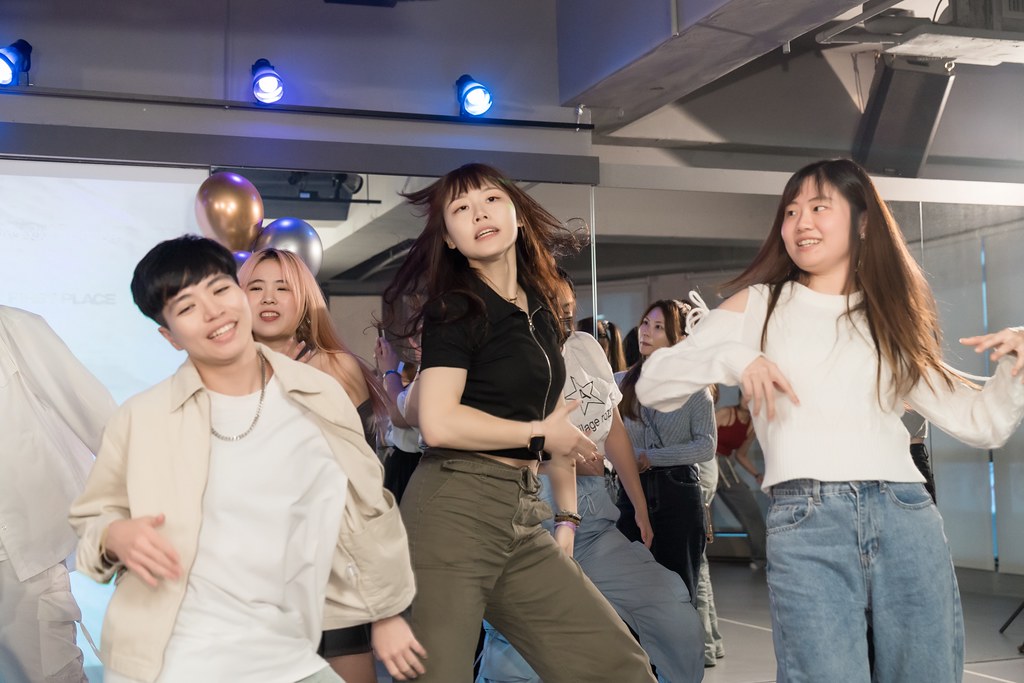 [活動攝影]FIRST PLACE Random Dance-最專業的團隊完成每場完美活動攝影，拍的不只好更要快! #即時攝影