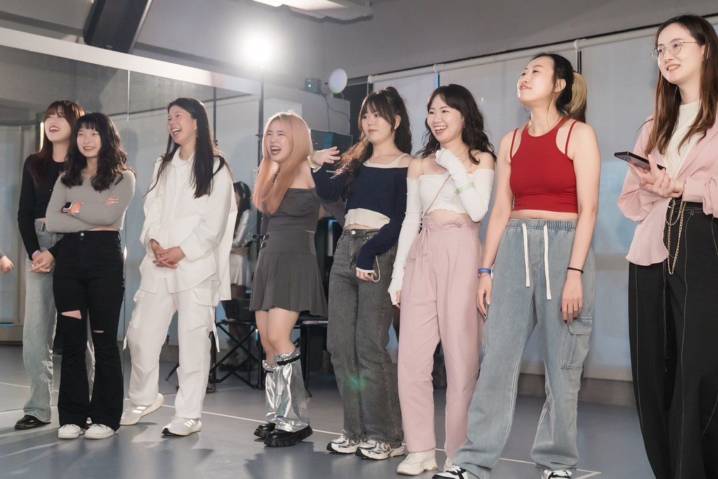 [活動攝影]FIRST PLACE Random Dance-最專業的團隊完成每場完美活動攝影，拍的不只好更要快! #即拍即印