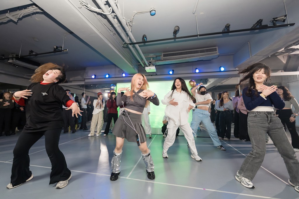 [活動攝影]FIRST PLACE Random Dance-最專業的團隊完成每場完美活動攝影，拍的不只好更要快! #活動攝影