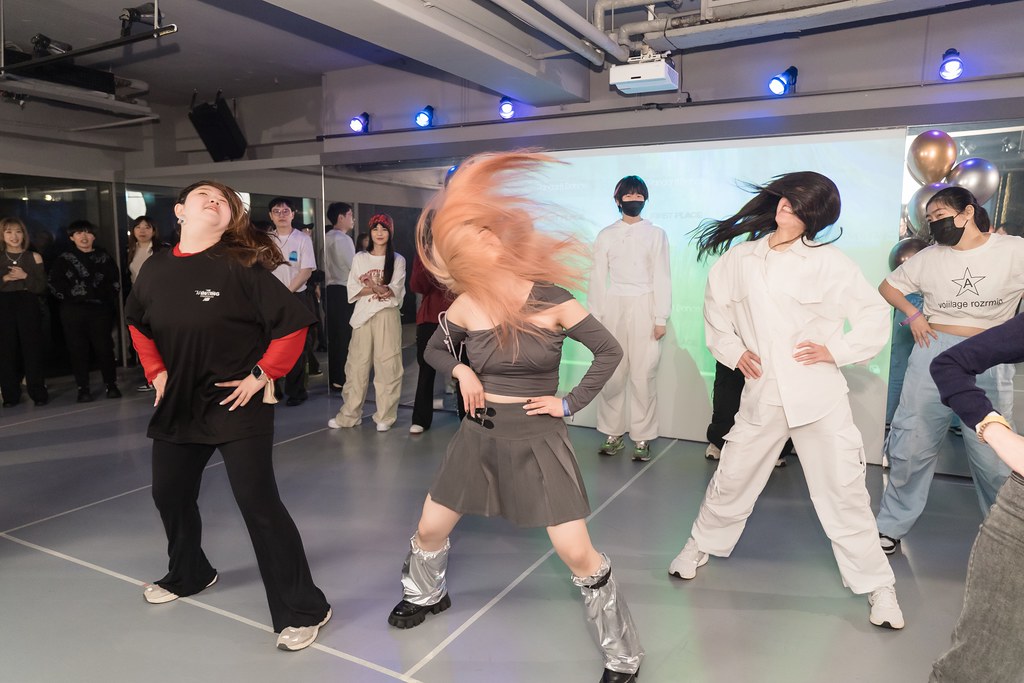 [活動攝影]FIRST PLACE Random Dance-最專業的團隊完成每場完美活動攝影，拍的不只好更要快! #尾牙攝影