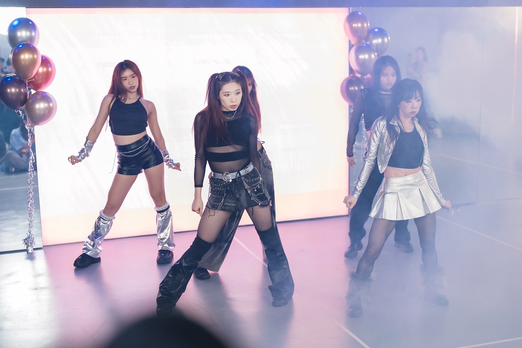 [活動攝影]FIRST PLACE Random Dance-最專業的團隊完成每場完美活動攝影，拍的不只好更要快! #活動拍立得