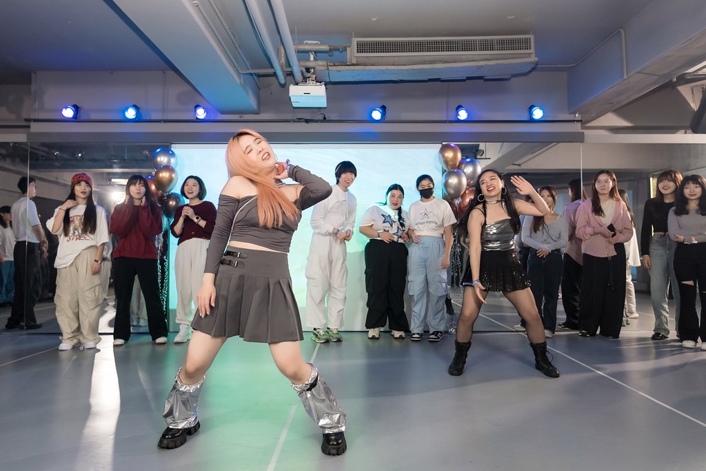 [活動攝影]FIRST PLACE Random Dance-最專業的團隊完成每場完美活動攝影，拍的不只好更要快! #尾牙攝影