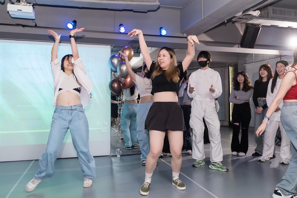 [活動攝影]FIRST PLACE Random Dance-最專業的團隊完成每場完美活動攝影，拍的不只好更要快! #活動攝影