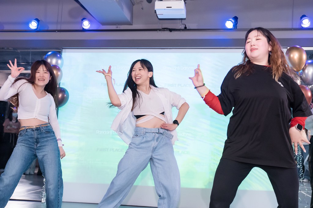 [活動攝影]FIRST PLACE Random Dance-最專業的團隊完成每場完美活動攝影，拍的不只好更要快! #即時攝影