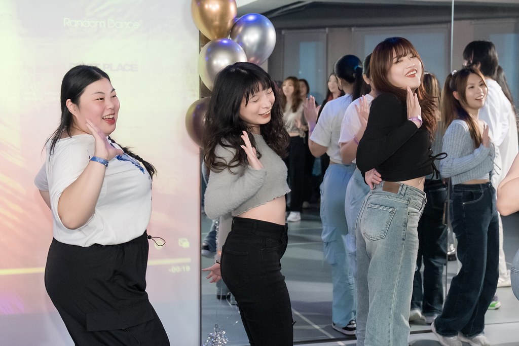 [活動攝影]FIRST PLACE Random Dance-最專業的團隊完成每場完美活動攝影，拍的不只好更要快! #雲端攝影