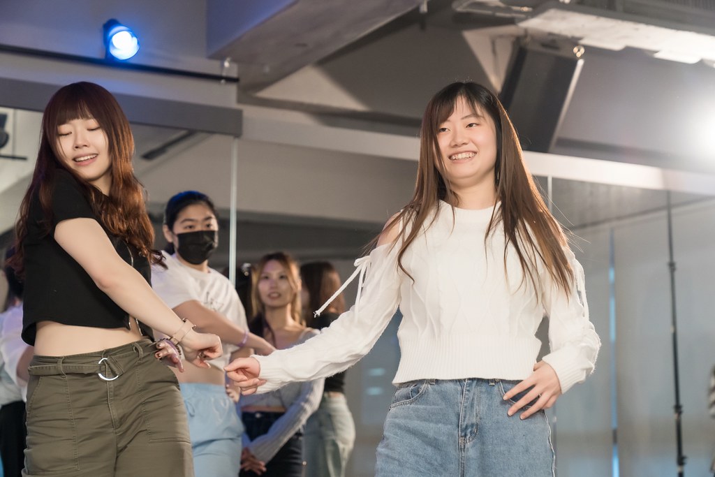 [活動攝影]FIRST PLACE Random Dance-最專業的團隊完成每場完美活動攝影，拍的不只好更要快! #尾牙攝影