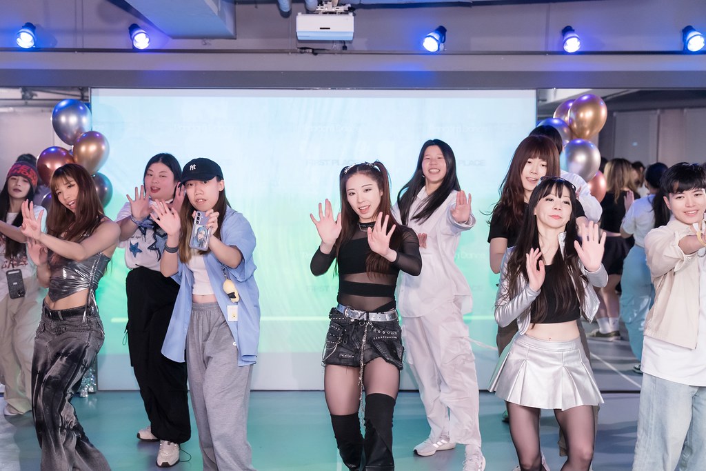 [活動攝影]FIRST PLACE Random Dance-最專業的團隊完成每場完美活動攝影，拍的不只好更要快! #活動拍立得