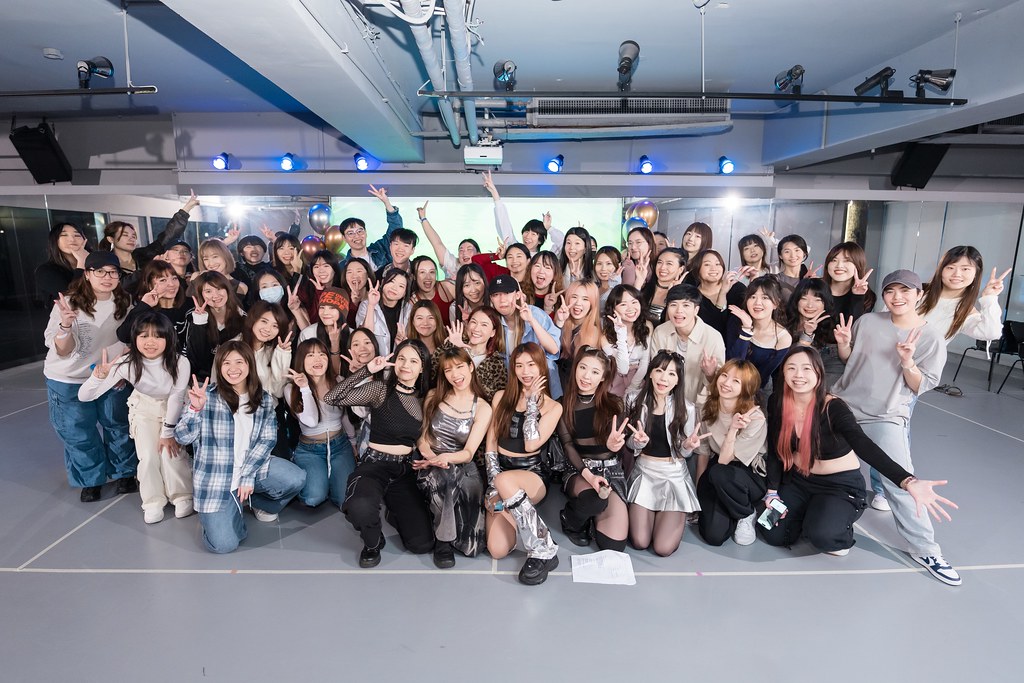 [活動攝影]FIRST PLACE Random Dance-最專業的團隊完成每場完美活動攝影，拍的不只好更要快! #尾牙攝影