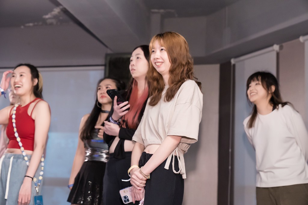 [活動攝影]FIRST PLACE Random Dance-最專業的團隊完成每場完美活動攝影，拍的不只好更要快! #尾牙攝影