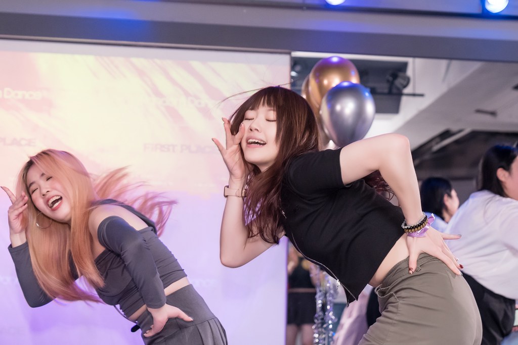 [活動攝影]FIRST PLACE Random Dance-最專業的團隊完成每場完美活動攝影，拍的不只好更要快! #尾牙攝影