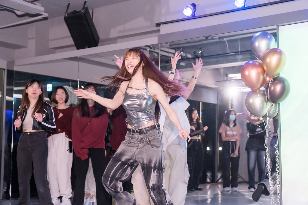 [活動攝影]FIRST PLACE Random Dance-最專業的團隊完成每場完美活動攝影，拍的不只好更要快! #即時攝影