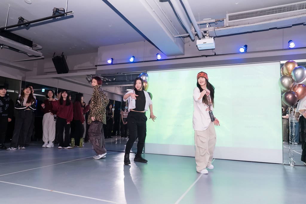 [活動攝影]FIRST PLACE Random Dance-最專業的團隊完成每場完美活動攝影，拍的不只好更要快! #活動拍立得