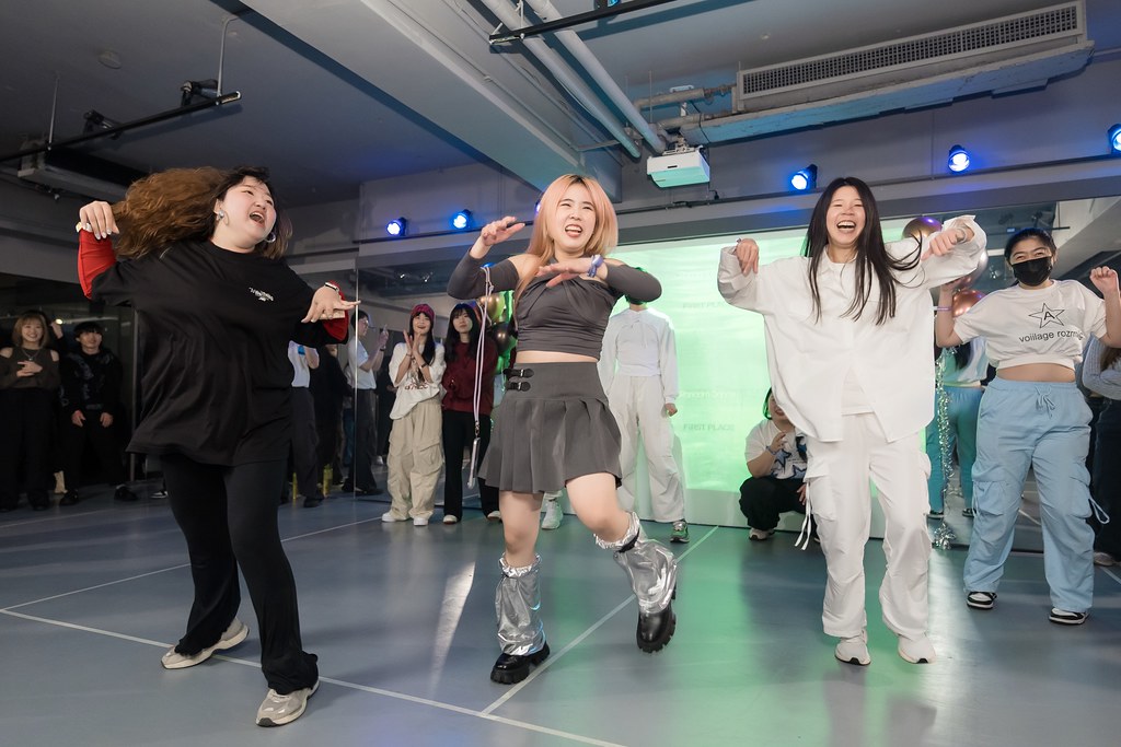 [活動攝影]FIRST PLACE Random Dance-最專業的團隊完成每場完美活動攝影，拍的不只好更要快! #活動拍立得