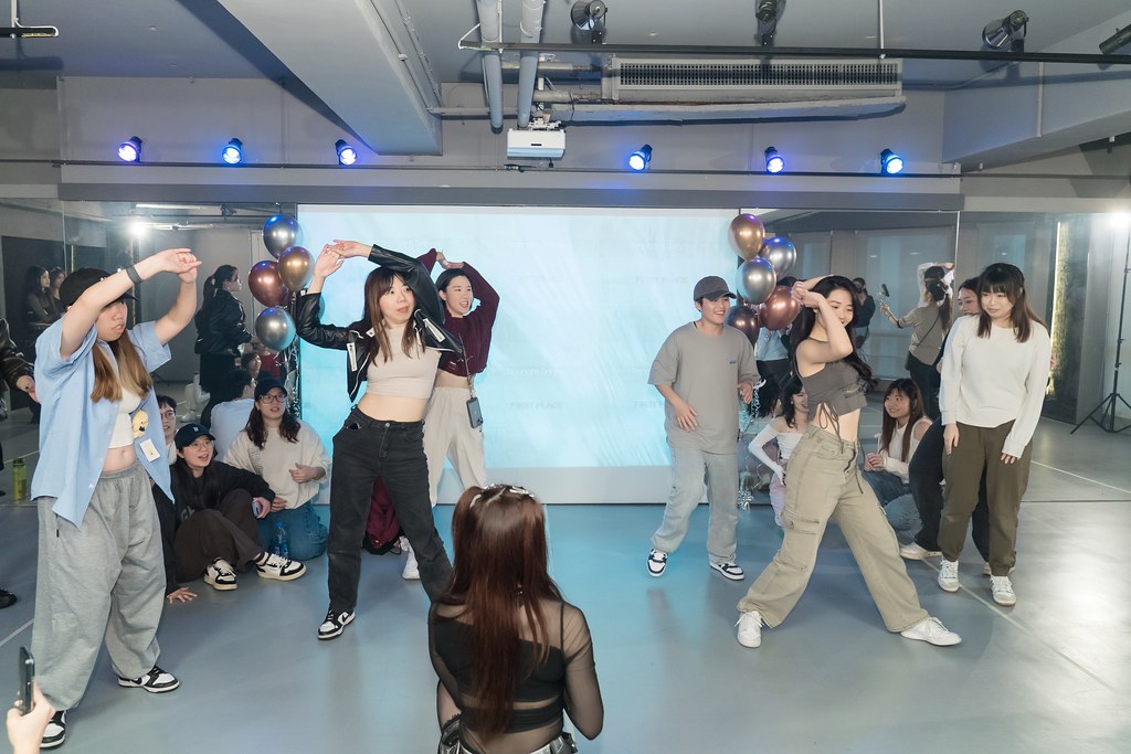 [活動攝影]FIRST PLACE Random Dance-最專業的團隊完成每場完美活動攝影，拍的不只好更要快! #活動拍攝