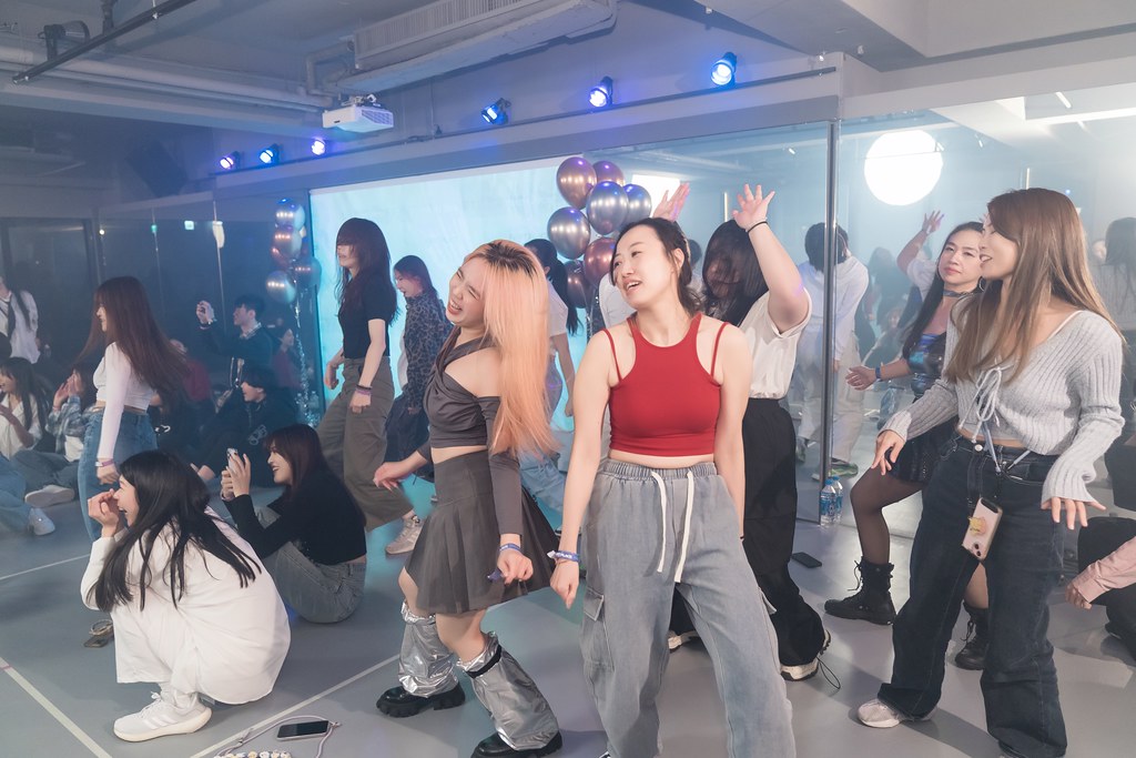 [活動攝影]FIRST PLACE Random Dance-最專業的團隊完成每場完美活動攝影，拍的不只好更要快! #尾牙攝影