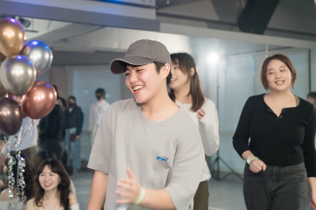 [活動攝影]FIRST PLACE Random Dance-最專業的團隊完成每場完美活動攝影，拍的不只好更要快! #即拍即印