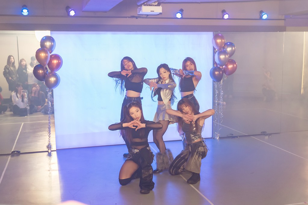 [活動攝影]FIRST PLACE Random Dance-最專業的團隊完成每場完美活動攝影，拍的不只好更要快! #尾牙攝影