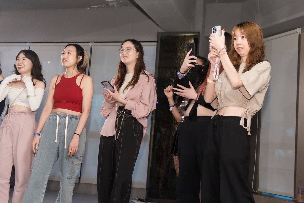 [活動攝影]FIRST PLACE Random Dance-最專業的團隊完成每場完美活動攝影，拍的不只好更要快! #雲端攝影