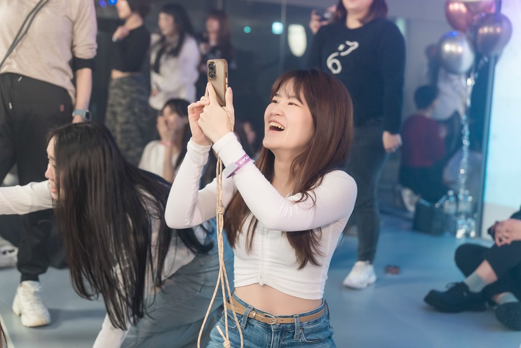 [活動攝影]FIRST PLACE Random Dance-最專業的團隊完成每場完美活動攝影，拍的不只好更要快! #即拍即印