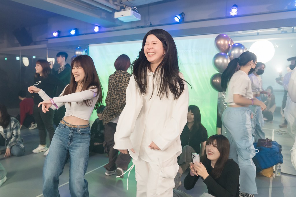 [活動攝影]FIRST PLACE Random Dance-最專業的團隊完成每場完美活動攝影，拍的不只好更要快! #即拍即印