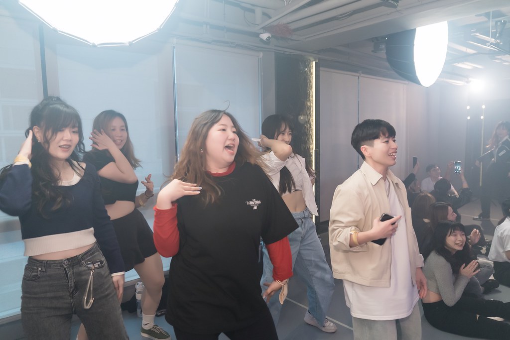 [活動攝影]FIRST PLACE Random Dance-最專業的團隊完成每場完美活動攝影，拍的不只好更要快! #尾牙攝影