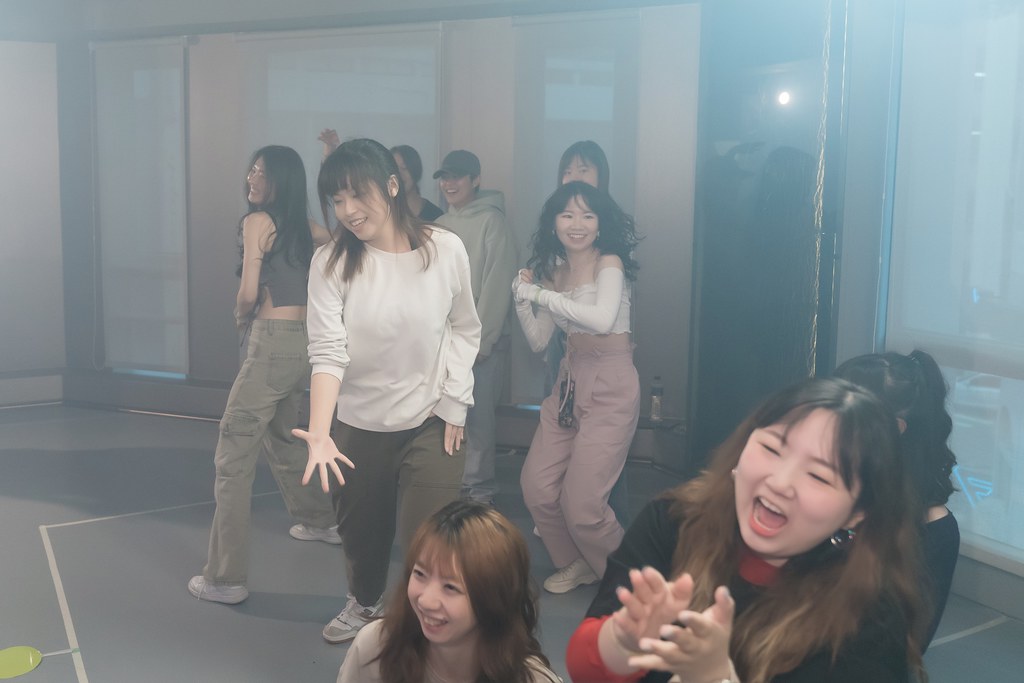 [活動攝影]FIRST PLACE Random Dance-最專業的團隊完成每場完美活動攝影，拍的不只好更要快! #尾牙攝影