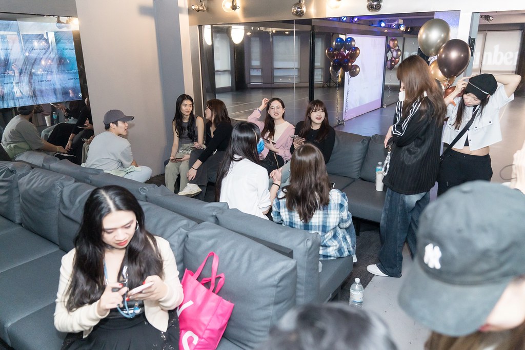 [活動攝影]FIRST PLACE Random Dance-最專業的團隊完成每場完美活動攝影，拍的不只好更要快! #尾牙攝影