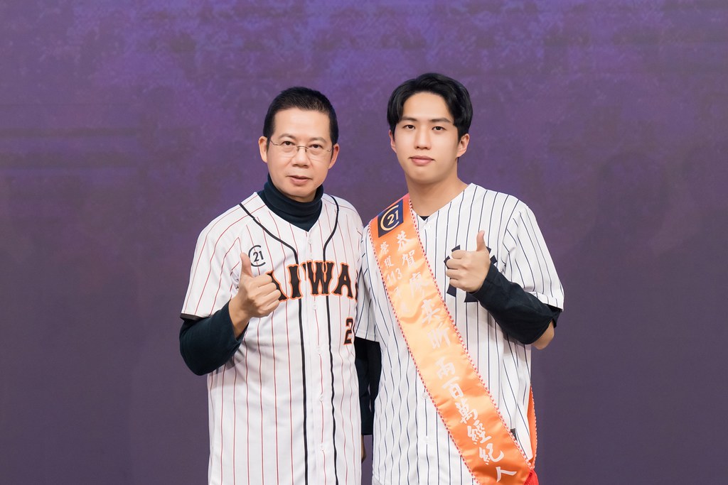 [活動攝影]21世紀不動產民生圓環店尾牙-最專業的團隊完成每場完美活動攝影，拍的不只好更要快! #活動攝影