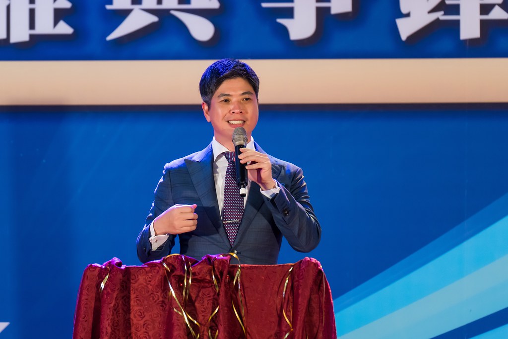 [即拍即印、活動攝影]六方45誰與爭鋒-最專業的團隊完成每場完美活動攝影，拍的不只好更要快! #尾牙攝影