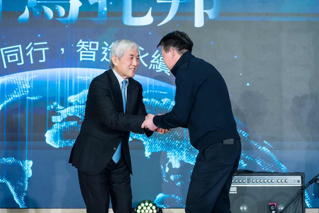 [活動攝影]AI烏托邦 技嘉供應商尾牙-最專業的團隊完成每場完美活動攝影，拍的不只好更要快! #活動拍立得