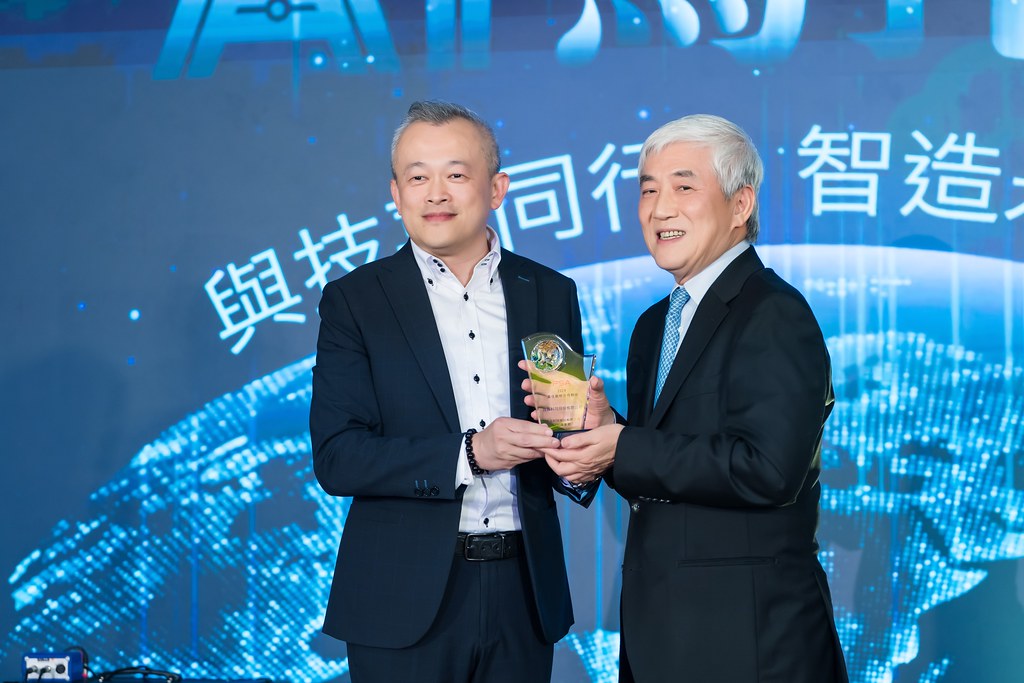 [活動攝影]AI烏托邦 技嘉供應商尾牙-最專業的團隊完成每場完美活動攝影，拍的不只好更要快! #活動拍立得