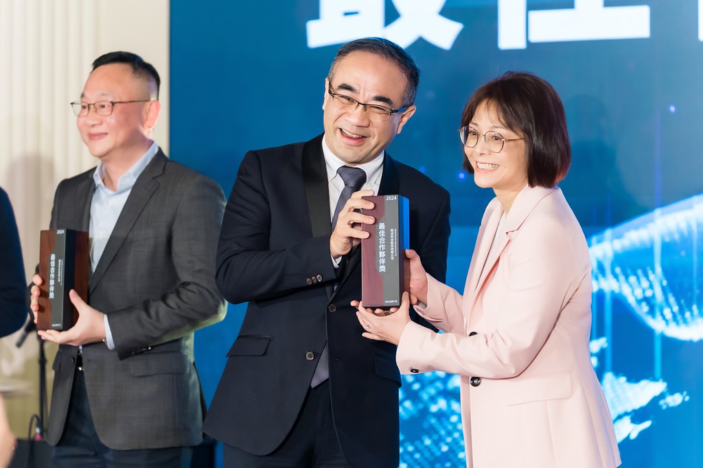 [活動攝影]AI烏托邦 技嘉供應商尾牙-最專業的團隊完成每場完美活動攝影，拍的不只好更要快! #尾牙攝影