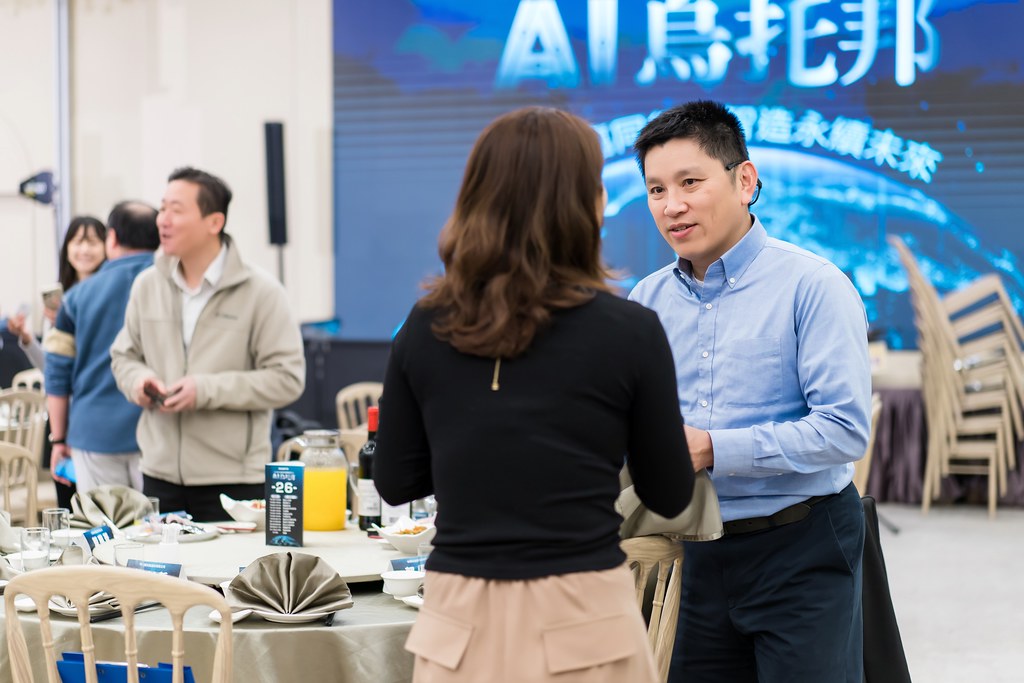 [活動攝影]AI烏托邦 技嘉供應商尾牙-最專業的團隊完成每場完美活動攝影，拍的不只好更要快! #即拍即印