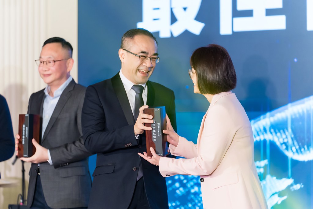 [活動攝影]AI烏托邦 技嘉供應商尾牙-最專業的團隊完成每場完美活動攝影，拍的不只好更要快! #活動拍立得