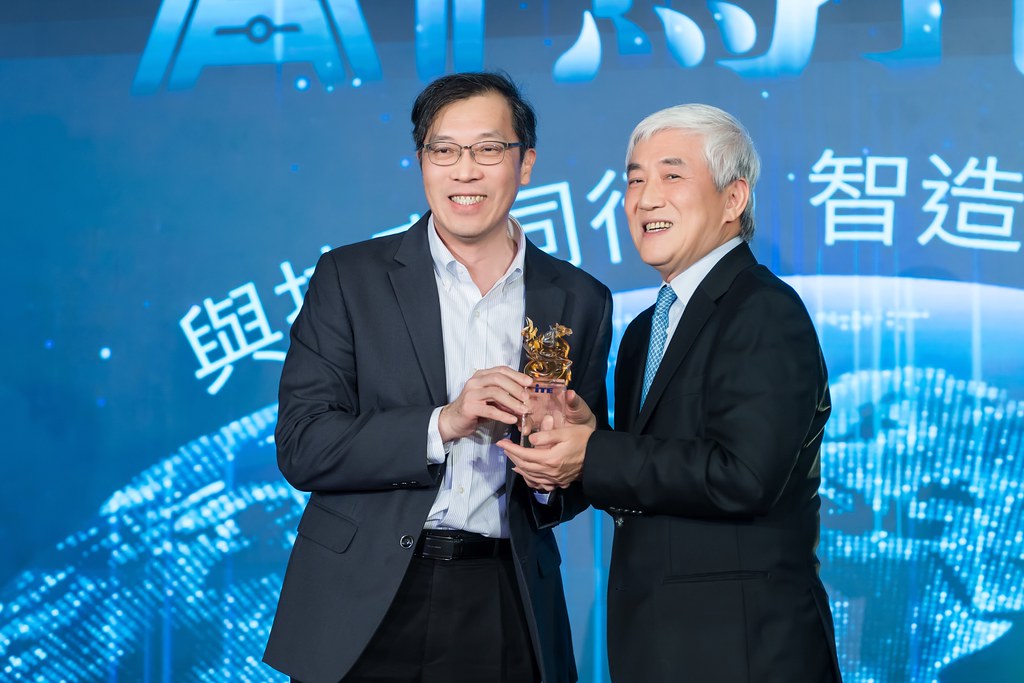 [活動攝影]AI烏托邦 技嘉供應商尾牙-最專業的團隊完成每場完美活動攝影，拍的不只好更要快! #活動攝影