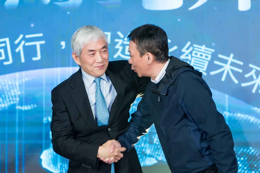 [活動攝影]AI烏托邦 技嘉供應商尾牙-最專業的團隊完成每場完美活動攝影，拍的不只好更要快! #即時攝影