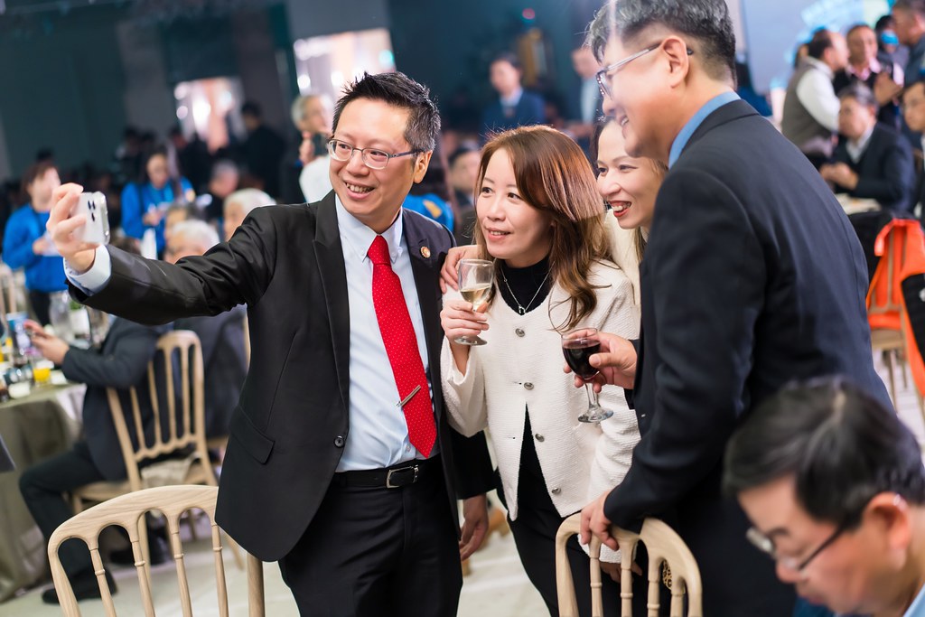 [活動攝影]AI烏托邦 技嘉供應商尾牙-最專業的團隊完成每場完美活動攝影，拍的不只好更要快! #雲端攝影