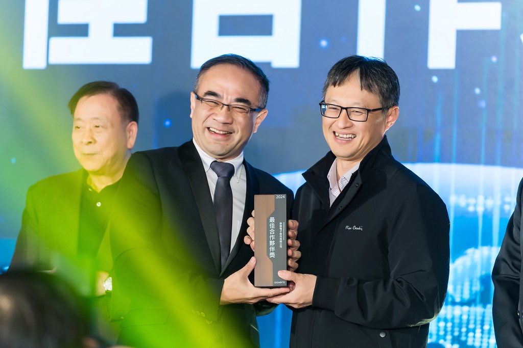 [活動攝影]AI烏托邦 技嘉供應商尾牙-最專業的團隊完成每場完美活動攝影，拍的不只好更要快! #活動拍立得