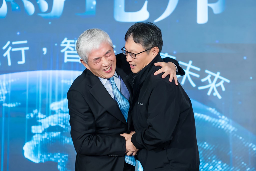 [活動攝影]AI烏托邦 技嘉供應商尾牙-最專業的團隊完成每場完美活動攝影，拍的不只好更要快! #即拍即印