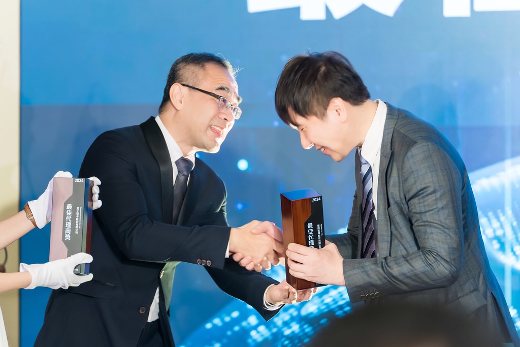 [活動攝影]AI烏托邦 技嘉供應商尾牙-最專業的團隊完成每場完美活動攝影，拍的不只好更要快! #活動拍立得