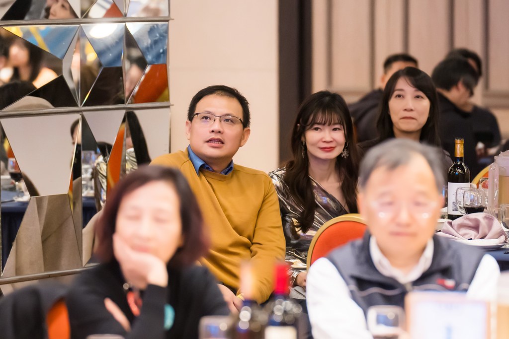[活動攝影]聚鼎集團2025尾牙饗宴-最專業的團隊完成每場完美活動攝影，拍的不只好更要快! #即拍即印